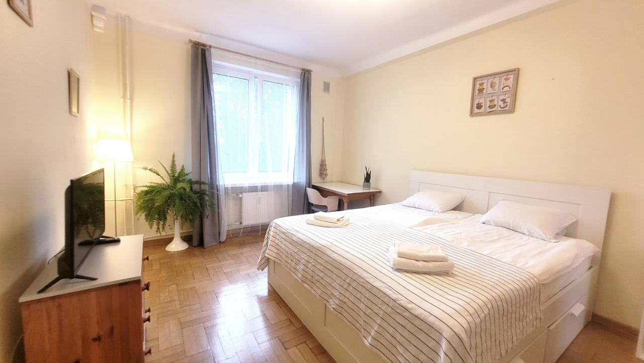 Apartament Happy Life - Next To Metro Station *